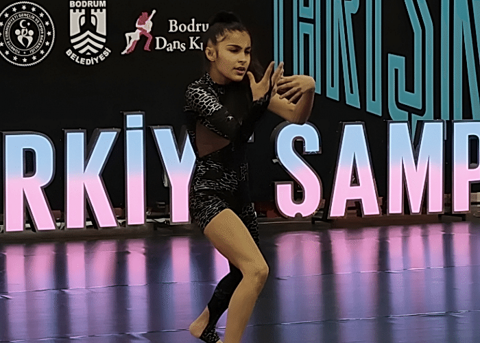 turkiye-modern-dance-ve-dance-show-yarismasi-2022 turkiye-modern-dance-ve-dance-show-yarismasi-2022